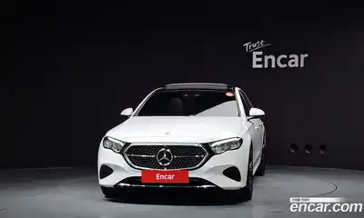 Mercedes-Benz E-Class 2025 2.0 автомат (гидро), миниатюра 3