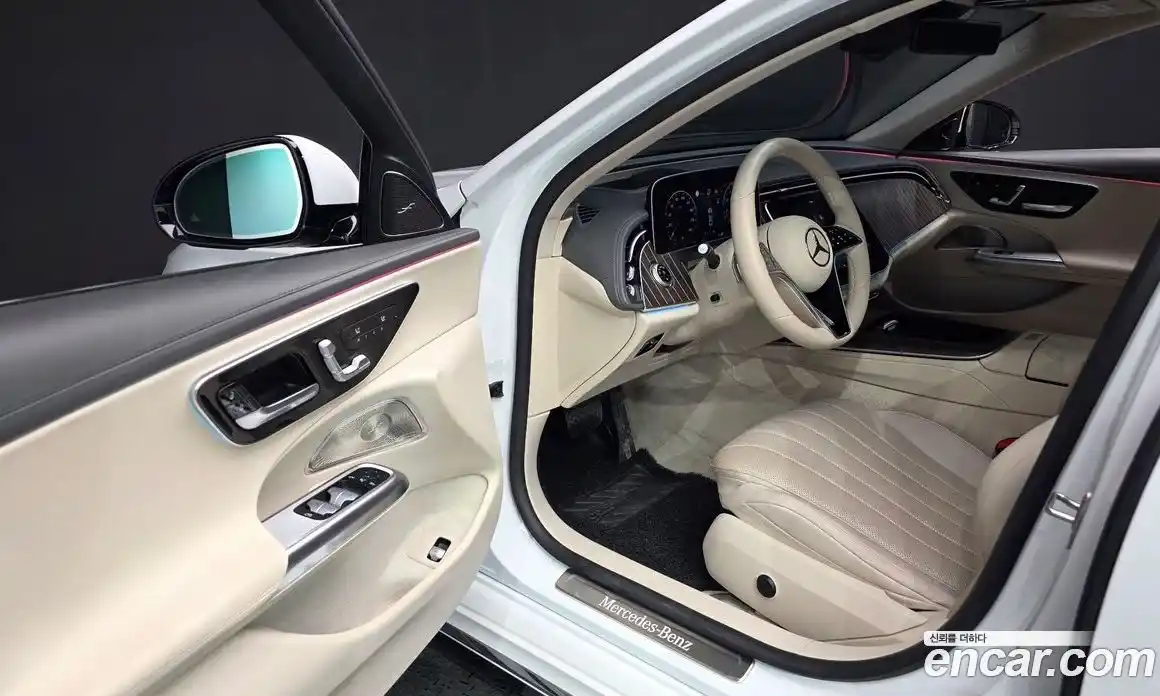 Mercedes-Benz E-Class 2024 2.0 автомат (гидро), фото 11