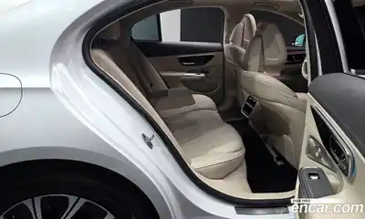 Mercedes-Benz E-Class 2024 2.0 автомат (гидро), миниатюра 12