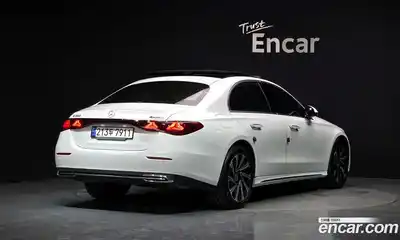 Mercedes-Benz E-Class 2024 2.0 автомат (гидро), миниатюра 2
