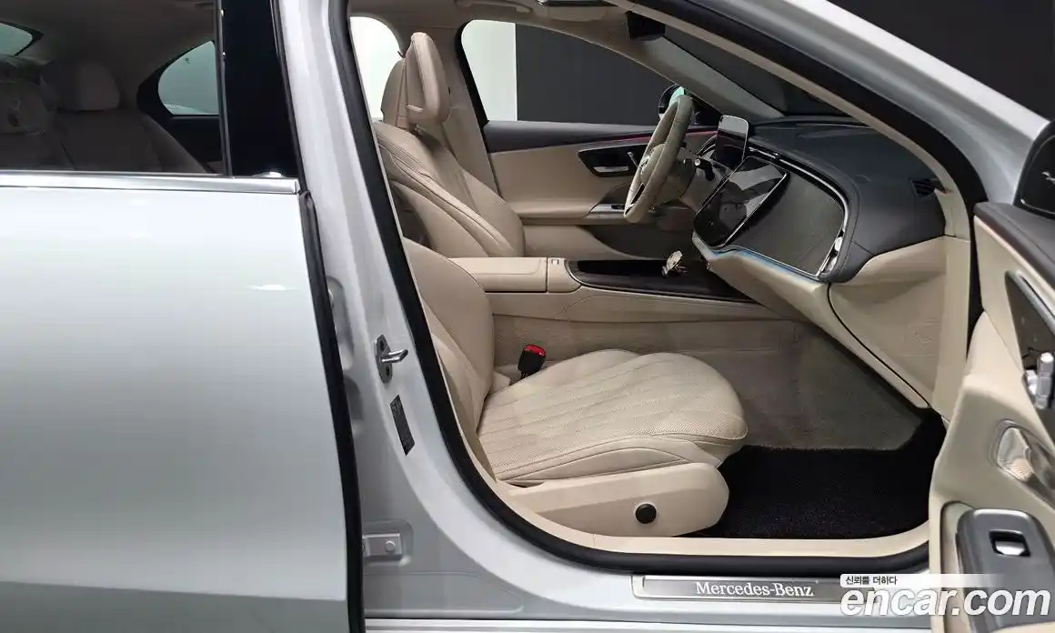 Mercedes-Benz E-Class 2024 2.0 автомат (гидро), фото 10