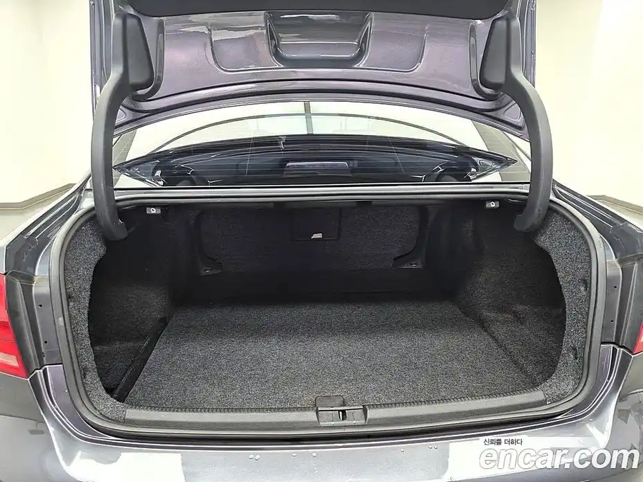 Volkswagen Passat 2015 2.0 автомат (гидро), фото 19