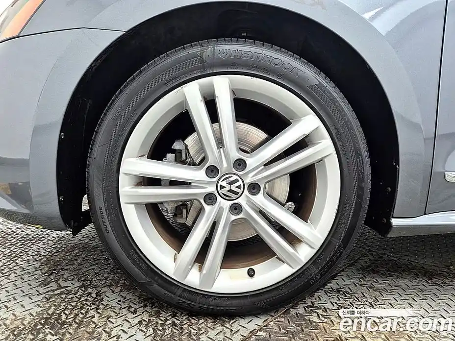 Volkswagen Passat 2015 2.0 автомат (гидро), фото 20