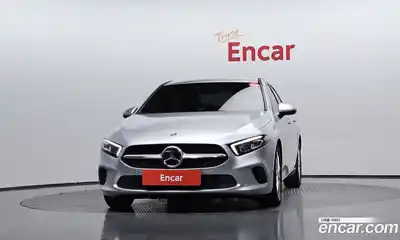 Mercedes-Benz A-Class 2020 2.0 гидро, миниатюра 3 Mercedes-Benz A-Class 2020 2.0 гидро, миниатюра 3
