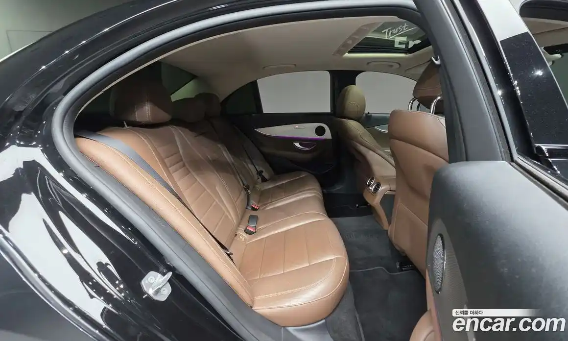 Mercedes-Benz E-Class 2017 1.9 автомат (гидро), фото 19