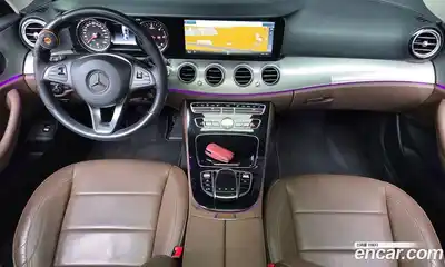 Mercedes-Benz E-Class 2017 1.9 автомат (гидро), миниатюра 7