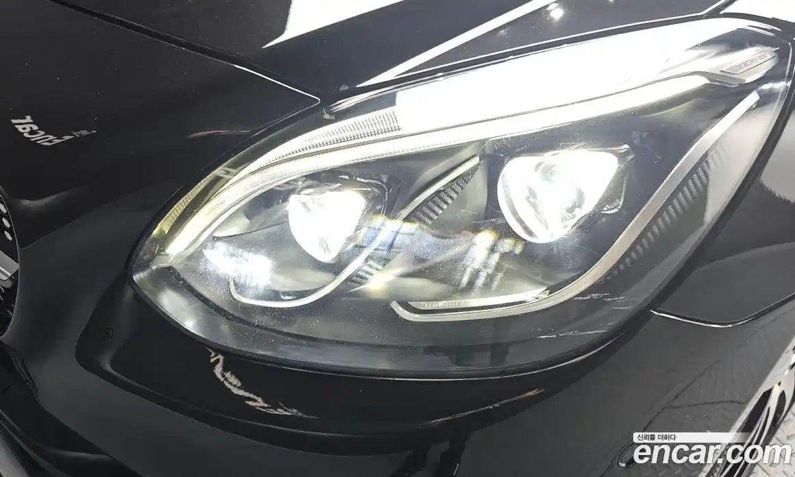 Mercedes-Benz SLC-Class 2017 3.0 гидро, фото 7 Mercedes-Benz SLC-Class 2017 3.0 гидро, фото 7