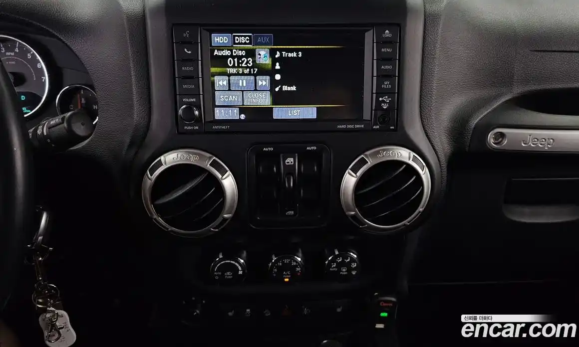 Jeep Wrangler 2017 3.6 автомат (гидро), фото 14