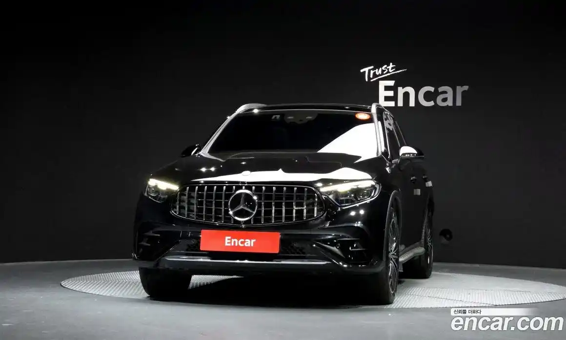 Mercedes-Benz GLC-Class 2023 2.0 гидро, фото 3