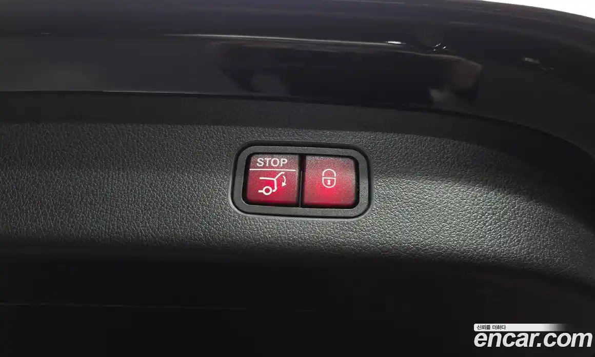 Mercedes-Benz GLC-Class 2023 2.0 гидро, фото 31
