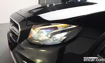 Mercedes-Benz E-Class 2020 3.0 автомат (гидро), миниатюра 7