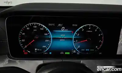 Mercedes-Benz E-Class 2022 2.0 автомат (гидро), миниатюра 11