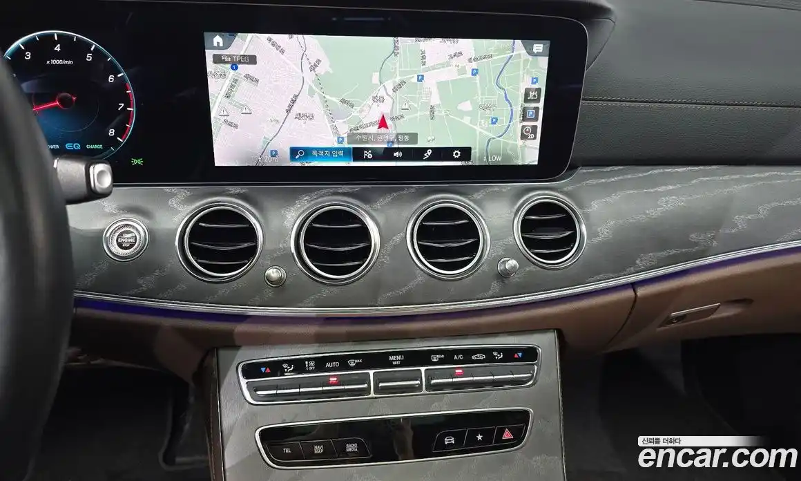 Mercedes-Benz E-Class 2022 2.0 автомат (гидро), фото 18