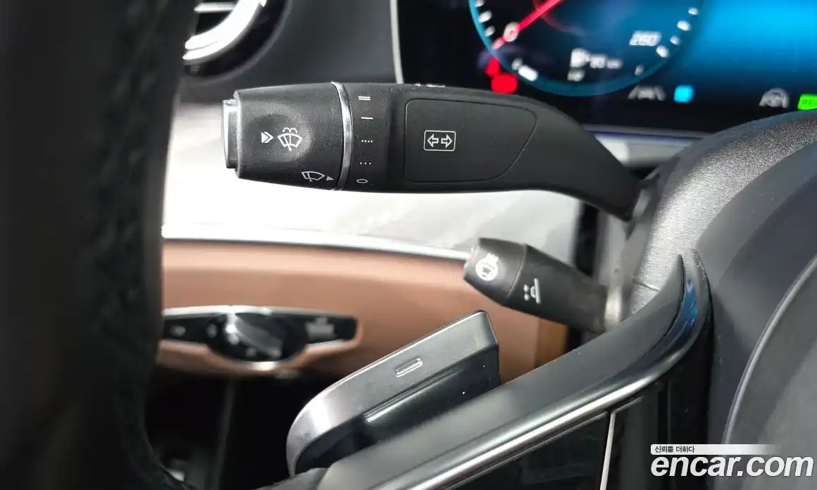 Mercedes-Benz E-Class 2022 2.0 автомат (гидро), фото 27