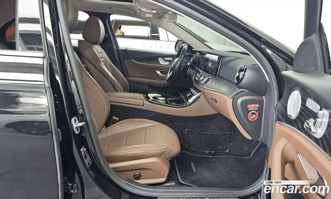 Mercedes-Benz E-Class 2018 2.0 автомат (гидро), фото 11