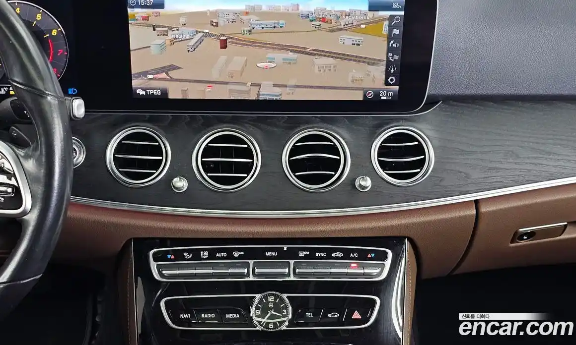 Mercedes-Benz E-Class 2018 2.0 автомат (гидро), фото 14