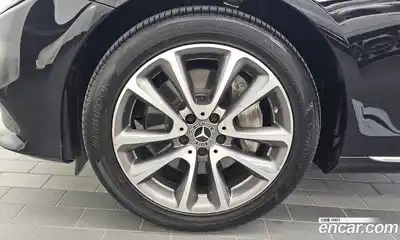 Mercedes-Benz E-Class 2018 2.0 автомат (гидро), миниатюра 5