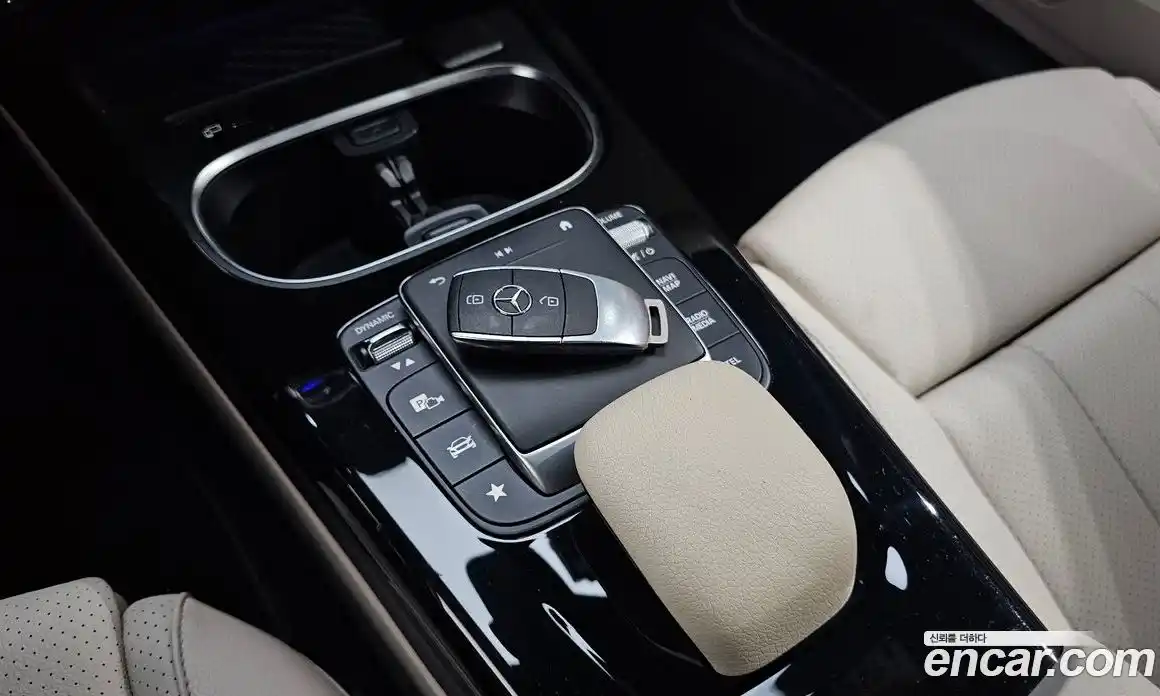 Mercedes-Benz A-Class 2021 2.0 гидро, фото 22