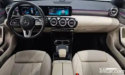 Mercedes-Benz A-Class 2021 2.0 гидро, миниатюра 9