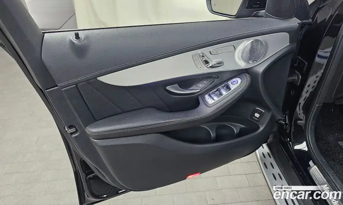 Mercedes-Benz GLC-Class 2019 2.0 гидро, фото 14 Mercedes-Benz GLC-Class 2019 2.0 гидро, фото 14