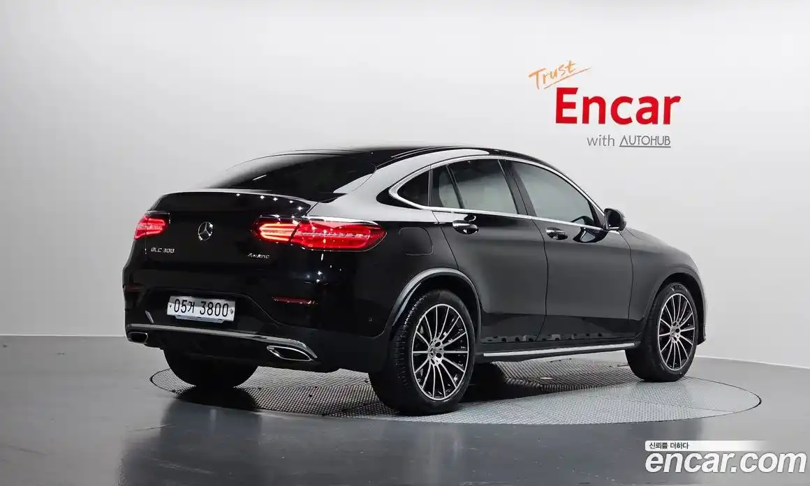 Mercedes-Benz GLC-Class 2019 2.0 гидро, фото 2 Mercedes-Benz GLC-Class 2019 2.0 гидро, фото 2