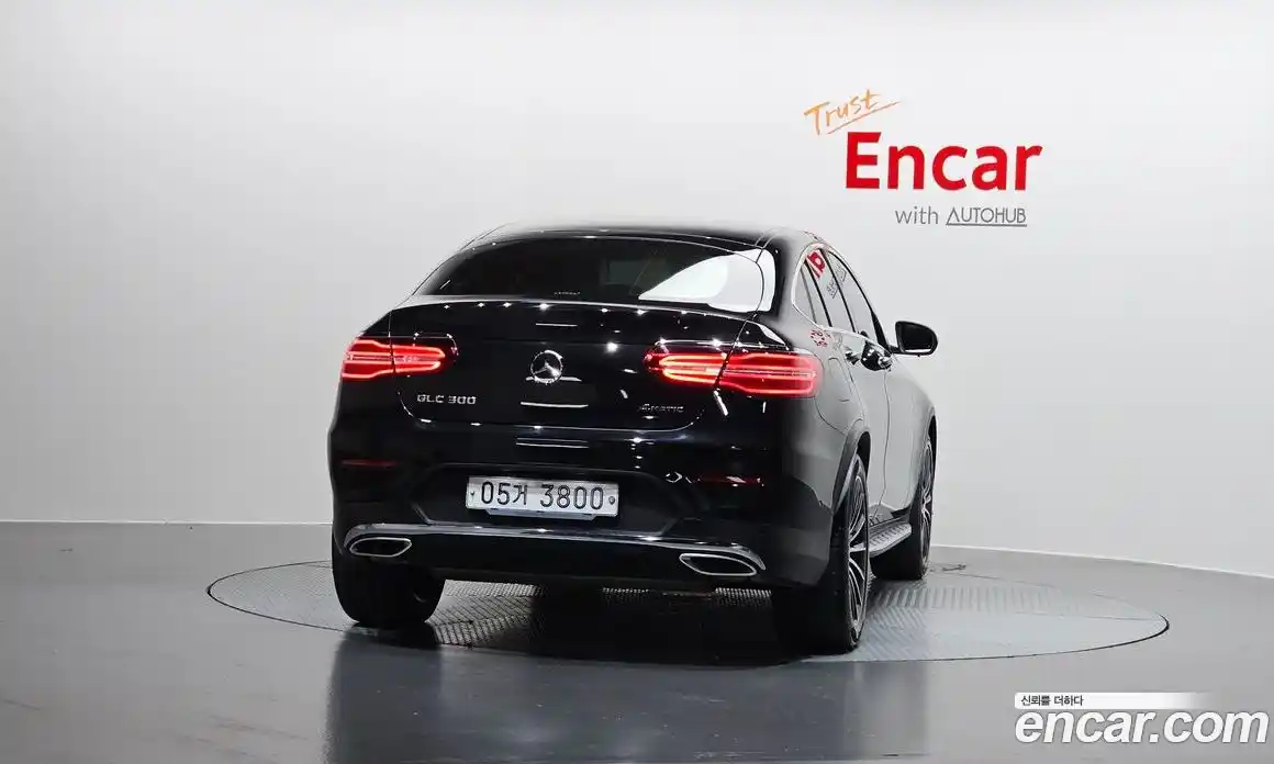 Mercedes-Benz GLC-Class 2019 2.0 гидро, фото 4 Mercedes-Benz GLC-Class 2019 2.0 гидро, фото 4