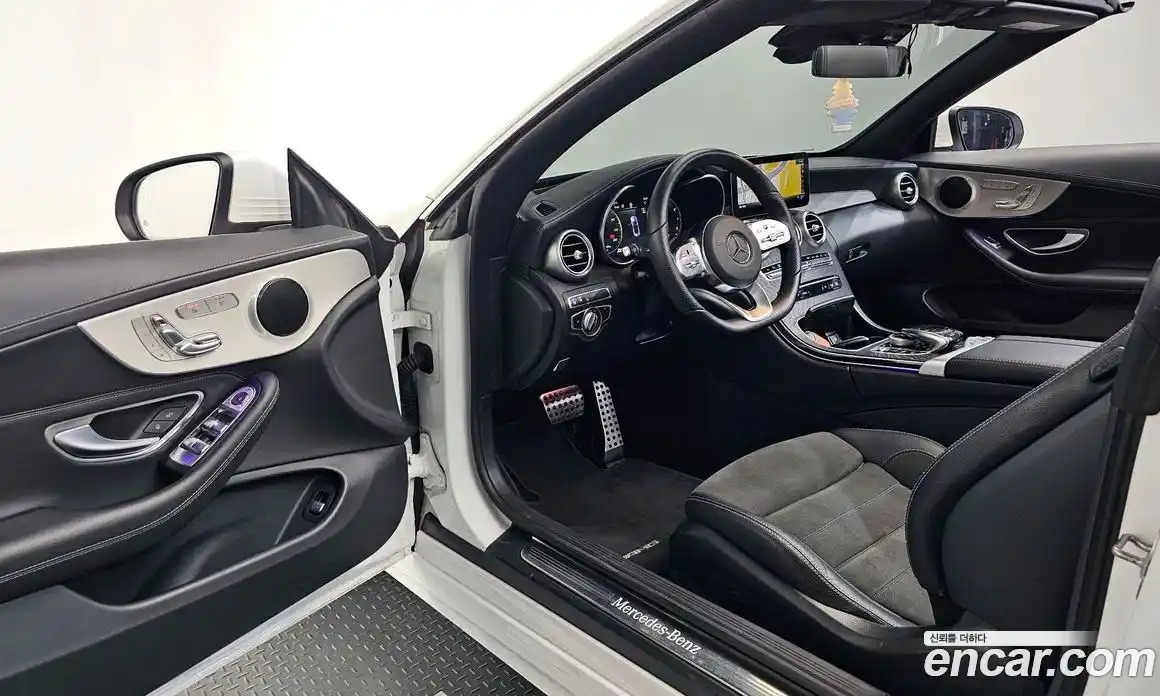 Mercedes-Benz C-Class 2022 2.0 гидро, фото 12 Mercedes-Benz C-Class 2022 2.0 гидро, фото 12