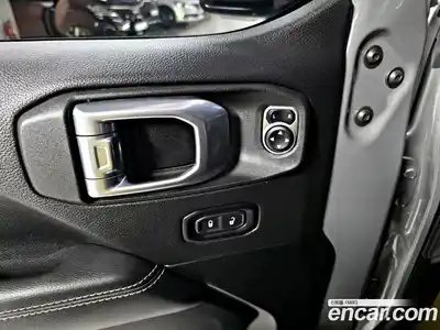 Jeep Wrangler 2022 2.0 автомат (гидро), миниатюра 12