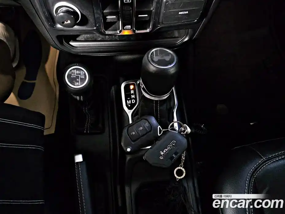 Jeep Wrangler 2022 2.0 автомат (гидро), фото 17