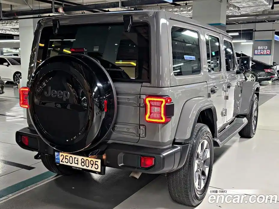Jeep Wrangler 2022 2.0 автомат (гидро), фото 4