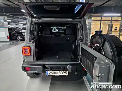 Jeep Wrangler 2022 2.0 автомат (гидро), миниатюра 6