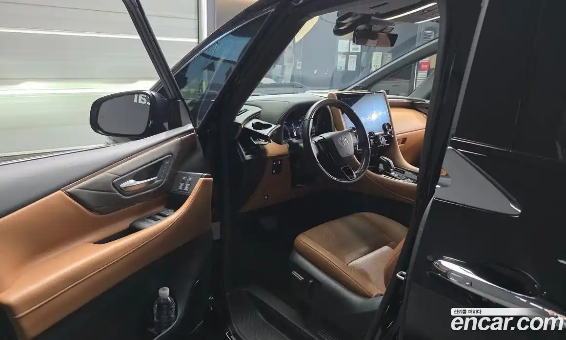 Toyota Alphard 2025 2.5 автомат (гидро), фото 10 Toyota Alphard 2025 2.5 автомат (гидро), фото 10