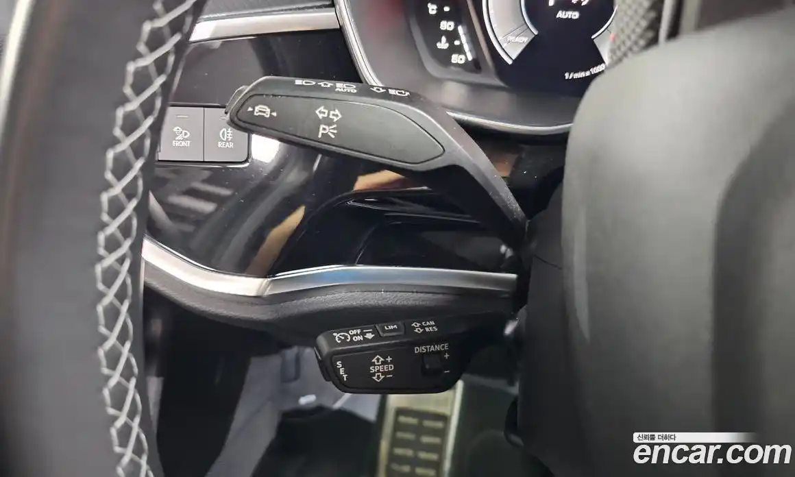 Audi Q3 2023 2.0 автомат (гидро), фото 28