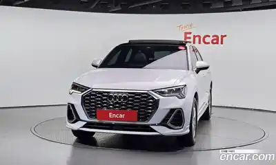 Audi Q3 2023 2.0 автомат (гидро), миниатюра 3