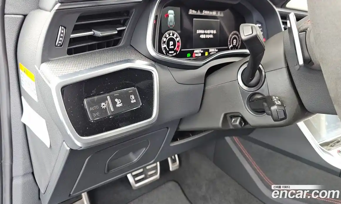 Audi RS6 2023 4.0 автомат (гидро), фото 30