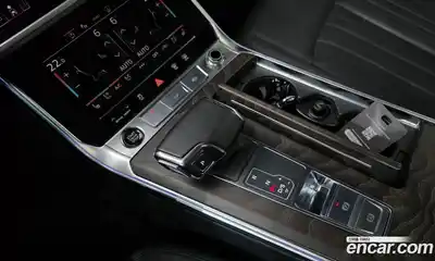 Audi A6 2022 2.0 автомат (гидро), миниатюра 12