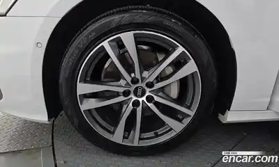 Audi A6 2022 2.0 автомат (гидро), миниатюра 5