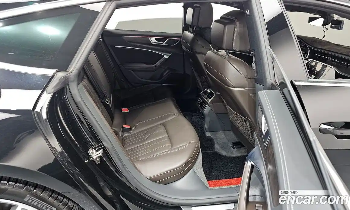 Audi A7 2021 3.0 автомат (гидро), фото 17