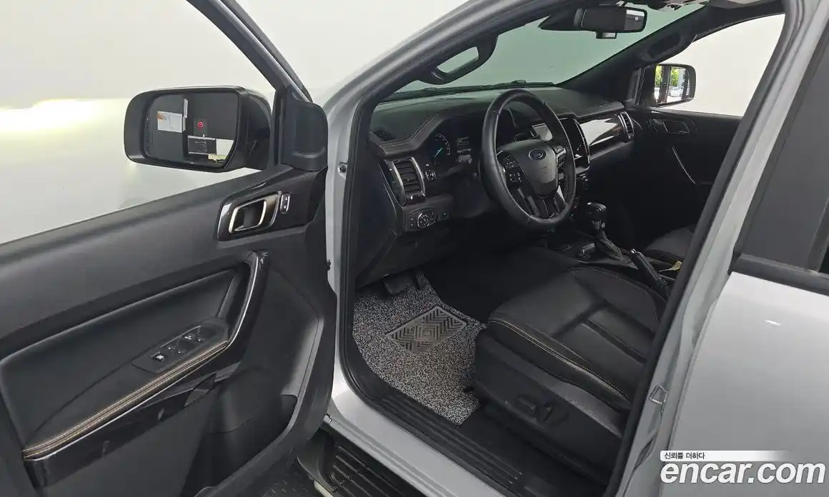 Ford Ranger 2021 2.0 автомат (гидро), фото 12