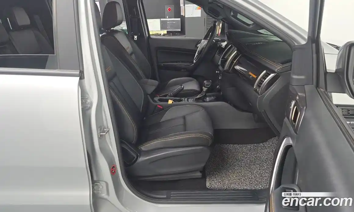 Ford Ranger 2021 2.0 автомат (гидро), фото 15