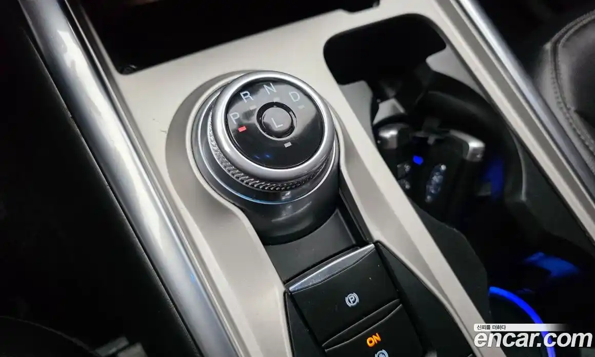 Ford Explorer 2021 2.3 автомат (гидро), фото 12