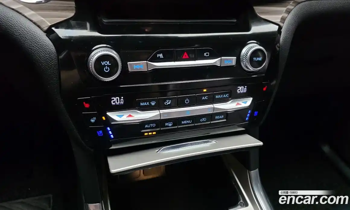 Ford Explorer 2021 2.3 автомат (гидро), фото 23