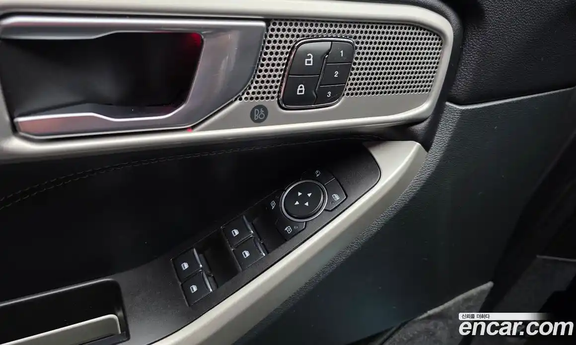 Ford Explorer 2021 2.3 автомат (гидро), фото 30