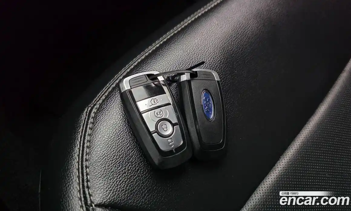 Ford Explorer 2021 2.3 автомат (гидро), фото 32