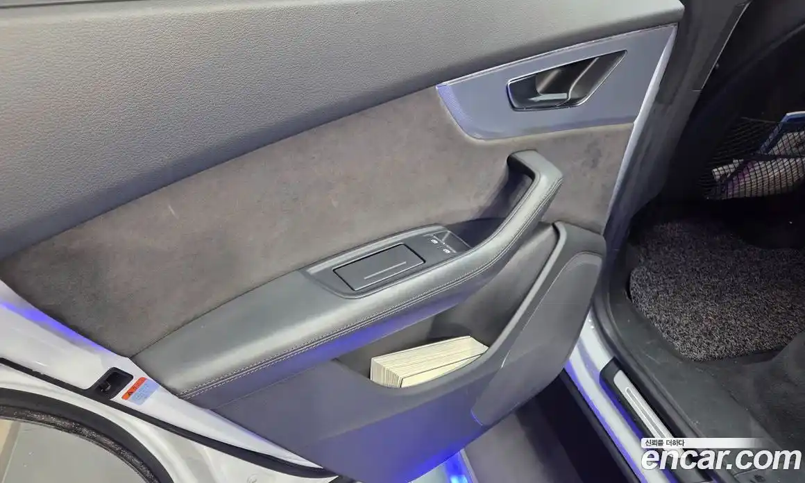 Audi Q8 2021 3.0 автомат (гидро), фото 16