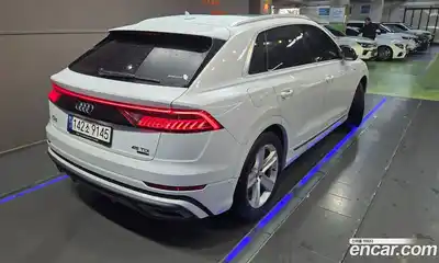 Audi Q8 2021 3.0 автомат (гидро), миниатюра 6