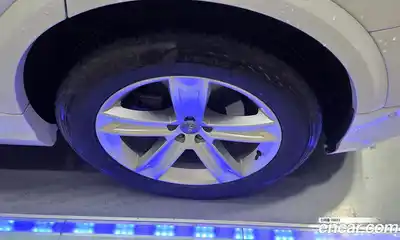 Audi Q8 2021 3.0 автомат (гидро), миниатюра 7