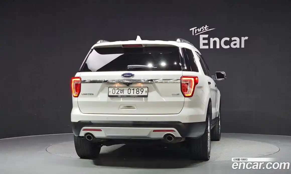 Ford Explorer 2016 2.3 автомат (гидро), фото 4