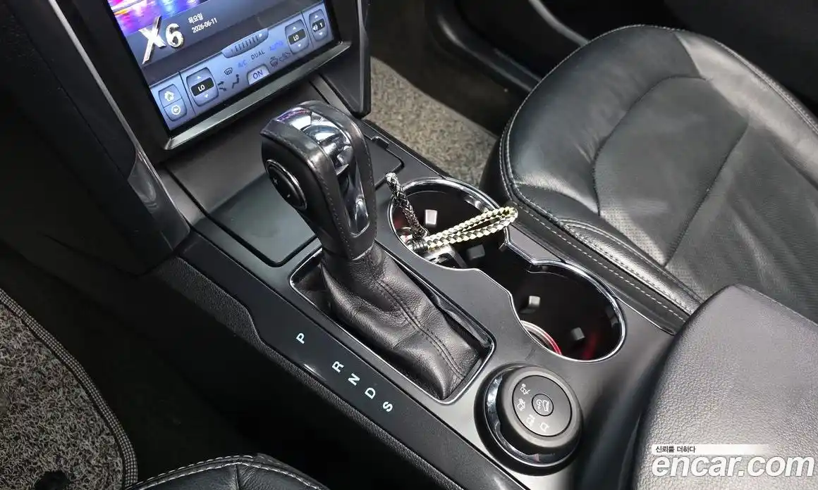 Ford Explorer 2018 2.3 автомат (гидро), фото 9