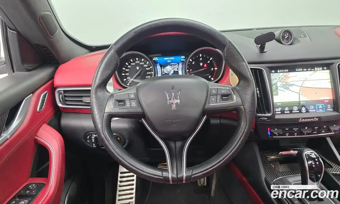 Maserati Levante 2017 3.0 автомат (гидро), фото 13 Maserati Levante 2017 3.0 автомат (гидро), фото 13